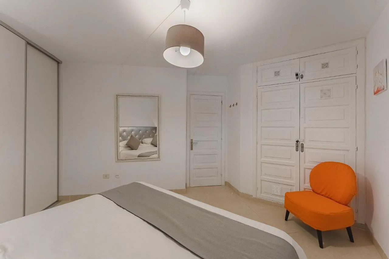 Loscristianos Front Line Of Ocean Wifi Los Cristianos  Apartment Los Cristianos (Tenerife)